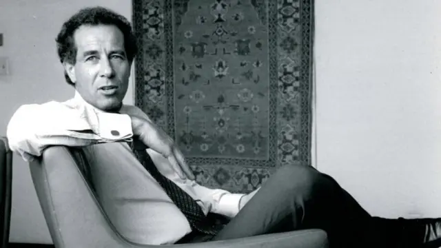 ايزادور شارب