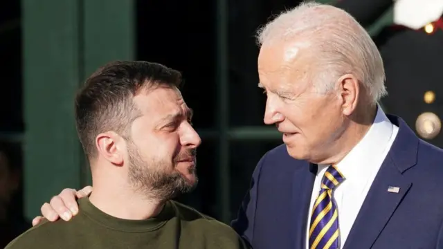 Zelensky e Biden