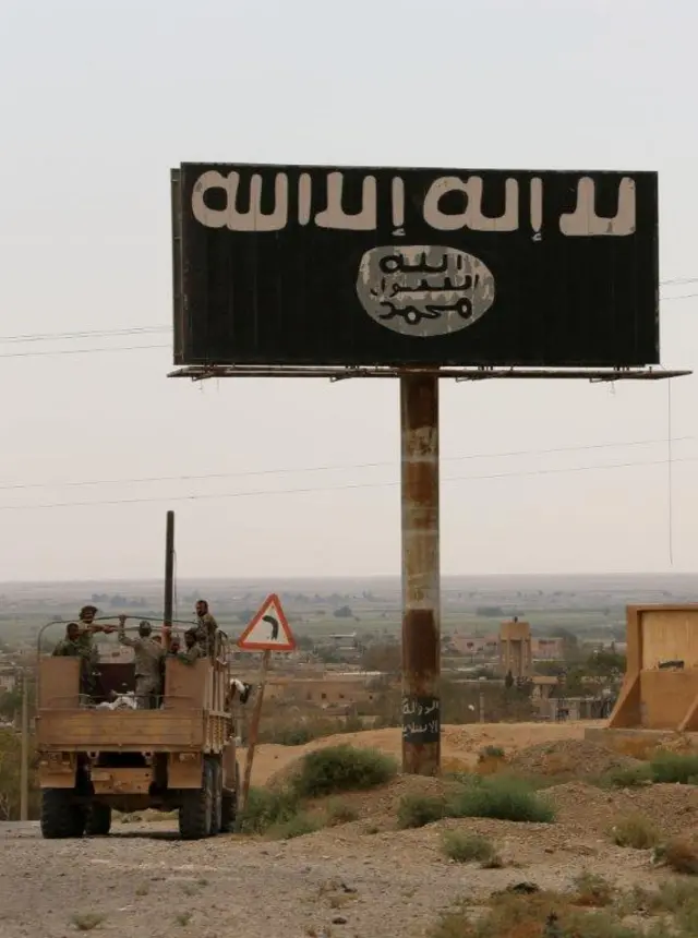 Грузовик с солдатами сирийской армии