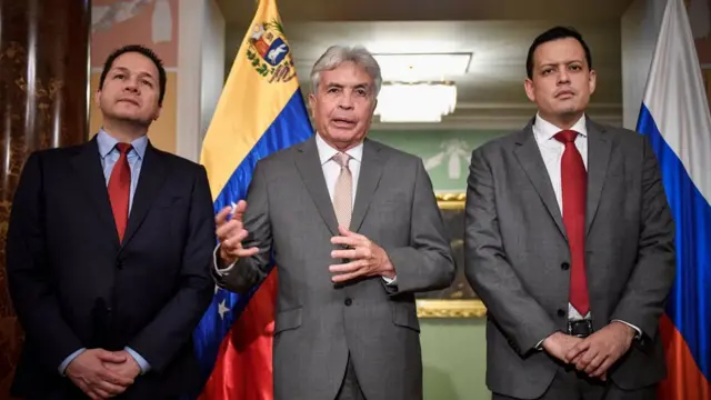 Autoridades venezolanas en Rusia.