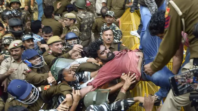જેએનયૂ