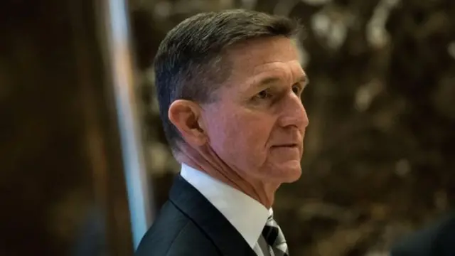 Flyyn wuxuu shaqada ka tegey 23 maalmood ka dib