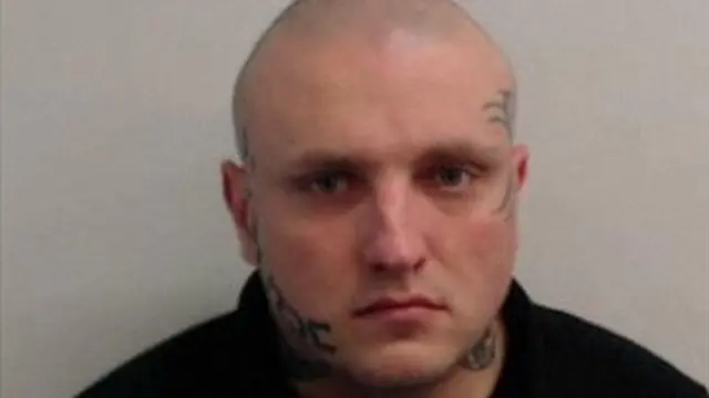 [Image: _128793146_4c0241b27f97b9c0a8b5d09e4b82d...0.jpg.webp]