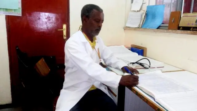 ኪሮስ አስፋው