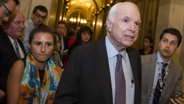 Senatör john Mccain