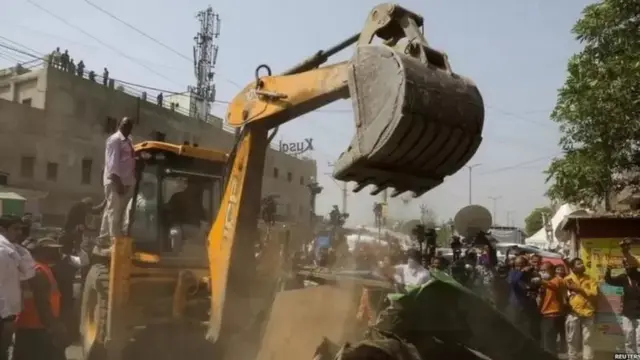 انڈیا مسلمانوں کے گھر مسمار