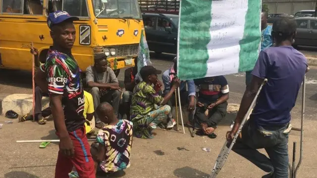 Awọn akanda ẹda to n fẹhonu han