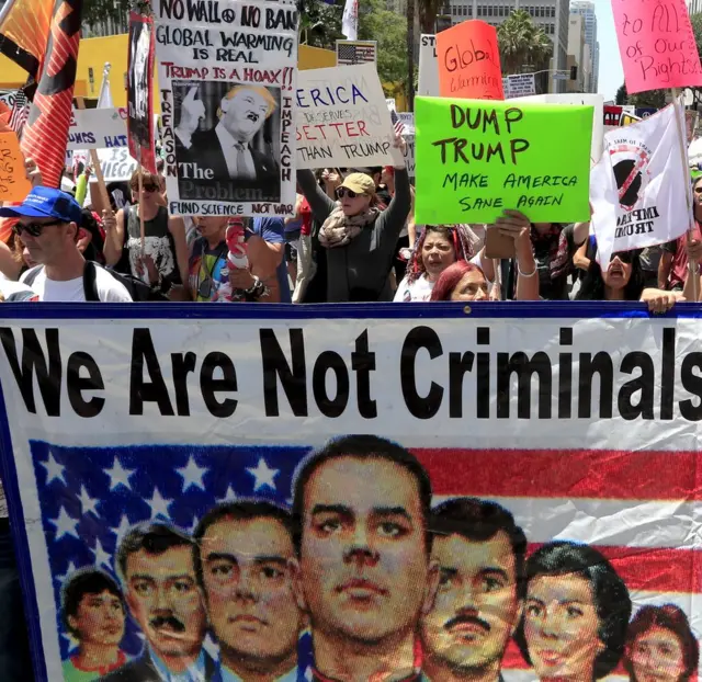 Protesta de migrantes en California