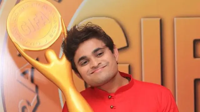 નીતિન જાનીની તસવીર