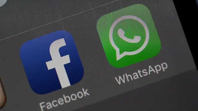 Íconos de Facebook y WhatsApp