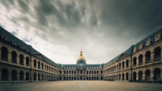 Дворец инвалидов