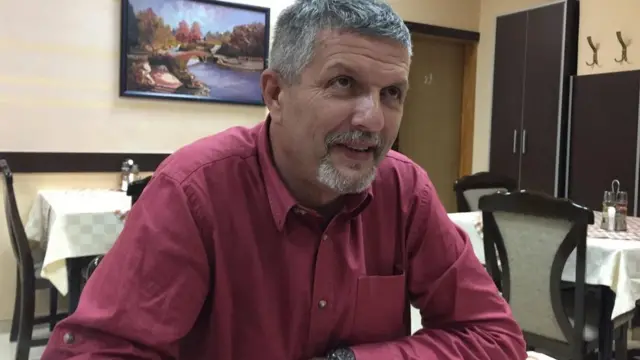 Александар Дедович, бывший офицер, который занимается пропагандой НАТО в своем городе Никшич.