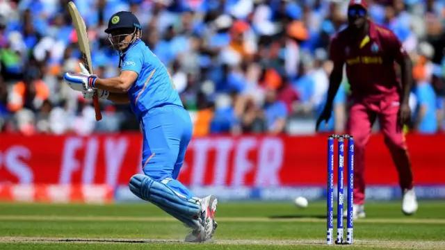 ધોની - ધીમો