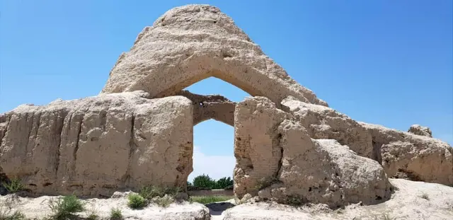 په بلخ ولایت کې د مولانا جلال الدین محمد بلخي د پلار بهاءالدین ولید خانقا