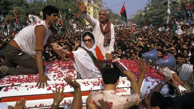 بے نظیر بھٹو