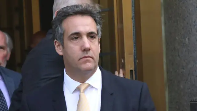 মি. কোহেন আদালতে বলেছেন, মি. ট্রাম্প নির্বাচনে জেতার লক্ষ্যে তাকে বলেছিলেন লোকজনের মুখ বন্ধ করার জন্যে তাদেরকে অর্থ দিতে।