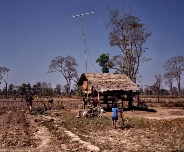 rural area (ภาพบันทึกไว้เมื่อปี 2540)