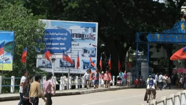 ထိုင်း-မြန်မာ နယ်စပ်တံတားတခုဖြစ်တဲ့ တာချီလိတ် - မယ်ဆိုင်တံတား