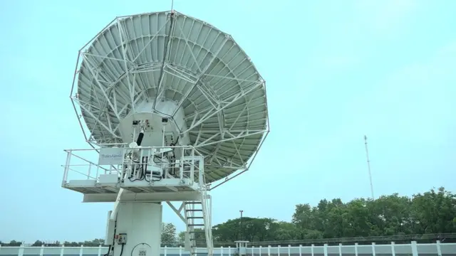 বাংলাদেশের প্রথম যোগাযোগ উপগ্রহ 'বঙ্গবন্ধু-১' স্যাটেলাইটটি সফলভাবে উৎক্ষেপণ করা হয় গত ১২ই মে।