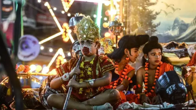 దిల్లీ, కోతులు, ఆంజనేయుడు