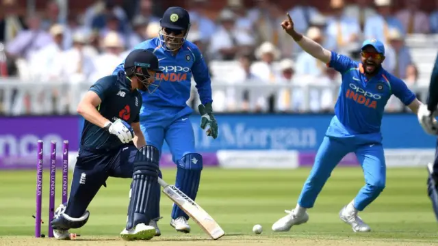 மிரட்டிய ஜோ ரூட்; சொதப்பிய இந்திய அணி; அசத்திய டோனி