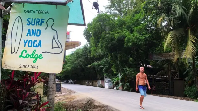 Carretera principal de Santa Teresa