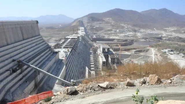 Busty amerikalik ayollar video Qizni jinsiy aloqa qilishni xohlash uchun u onanizmga muhtoj.