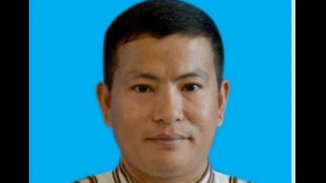 လက်ရှိအချိန်အထိတော့ အကျဉ်းသားလဲလှယ်ရေး၊ နှစ်ဘက် ညှိနှိုင်းနိုင်ဖို့အတွက် တပ်နဲ့ အစိုးရဘက်က အေအေကို ညှိနှိုင်းတာလုံးဝမရှိသေးဘူး