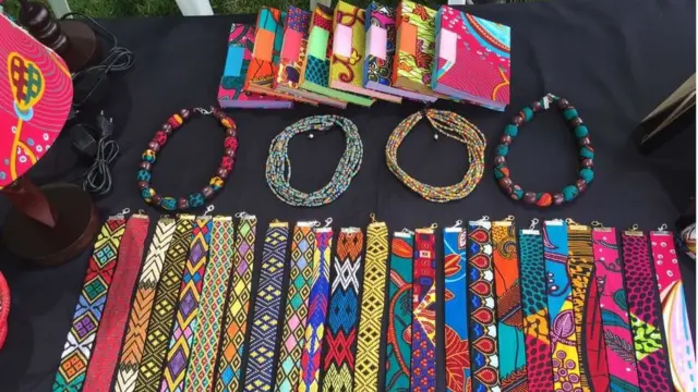 የተለያዩ የእጅ ሥራዎቿ