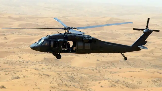 เฮลิคอปเตอร์ UH60 แบล็กฮอร์ค