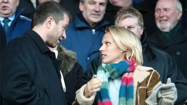 Роман Абрамович ва Ириной Маландина 2004 йил