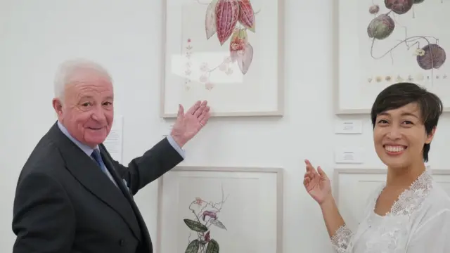 Eunike Nugroho dan Raymond Evison, wakil presiden RHS.