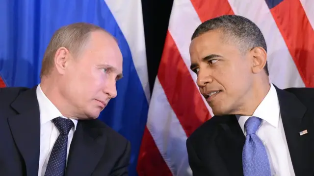 Vladimir Putin junto a Barack Obama.
