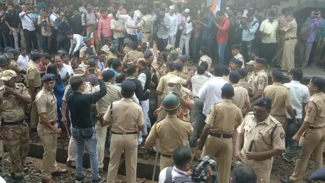 काँग्रेस बंद