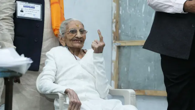 મોદીના માતા