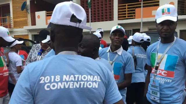 Awọn asoju ti yoo yan Aarẹ Buhari gẹgẹbii oludije