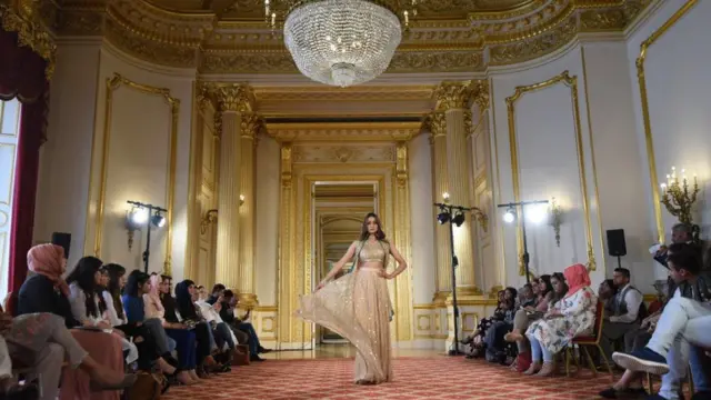 لندن، پاکستان، فیشن شو