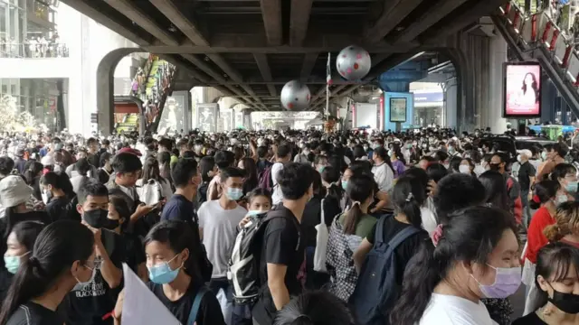 ชุมนุมนักเรียนเลว