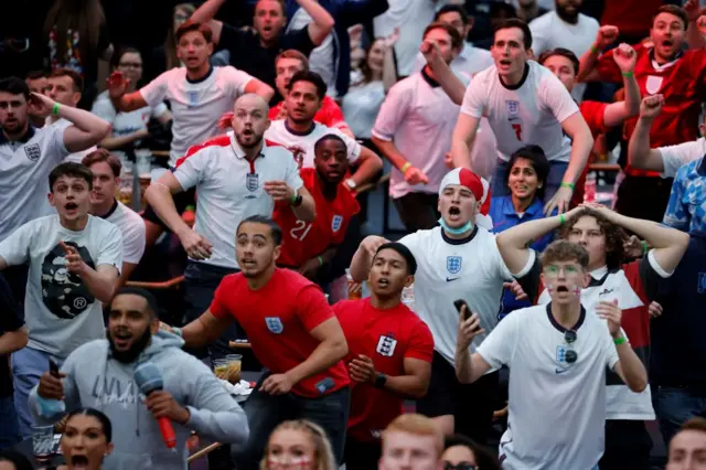 Англія проходить до фіналу Євро, перегравши Данію