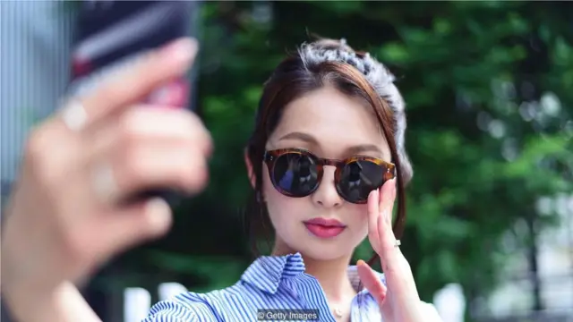 自戀之類的性格特質，會強烈影響當事人在遭遇伴侶不忠時的反應。