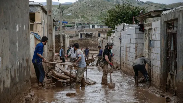 خسارتهای سیل در معمولان، استان لرستان