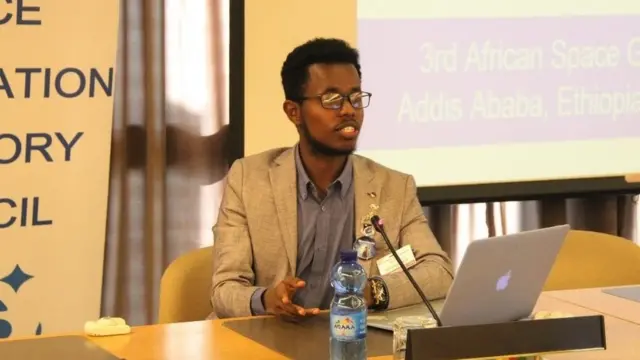 ትንሳዔ አለማየሁ አሊ