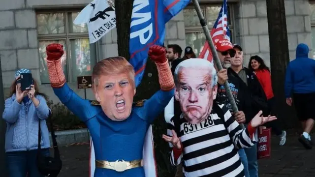 У неділю в Вашингтоні зібрався мітинг на підтримку Трампа