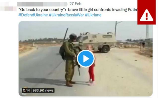Um vídeo antigo de uma jovem palestina confrontando um soldado israelense viralizou