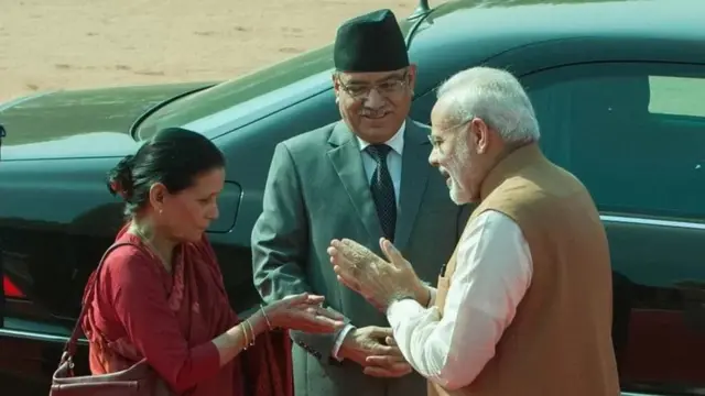 मोदी के साथ प्रचंड