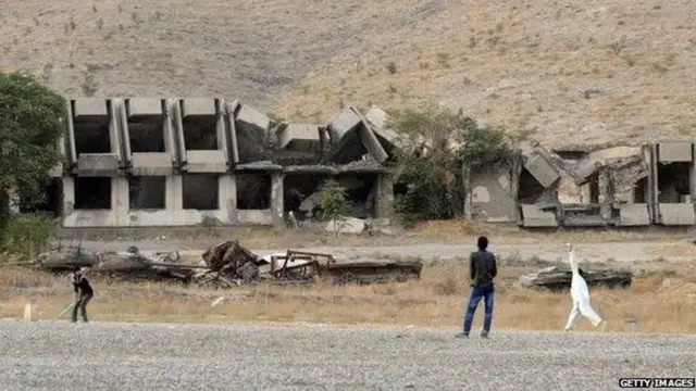 अफगाणिस्तान, स्थलांतर, पाकिस्तान