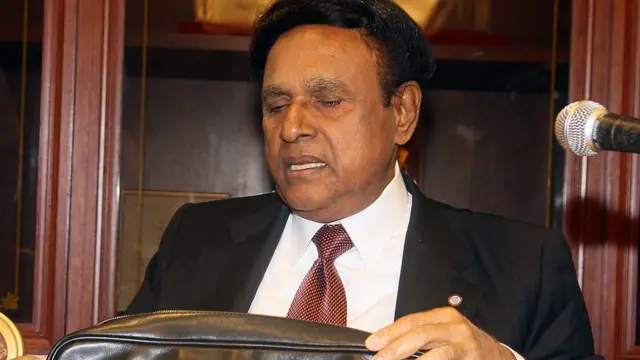 துன் சாமிவேலு