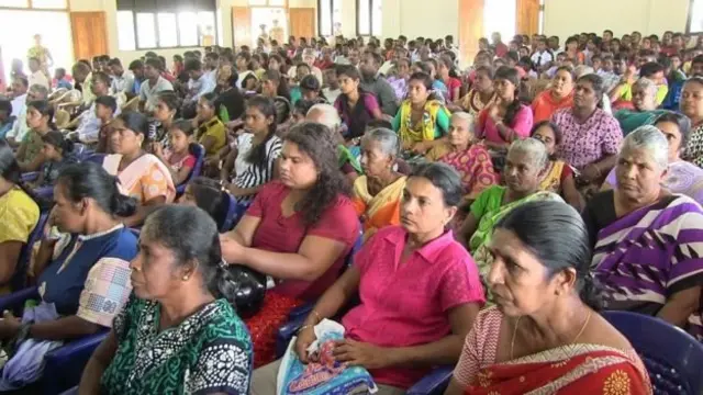 இலங்கை மக்கள் தொகையில் 52 சதவீதம் பெண்கள்