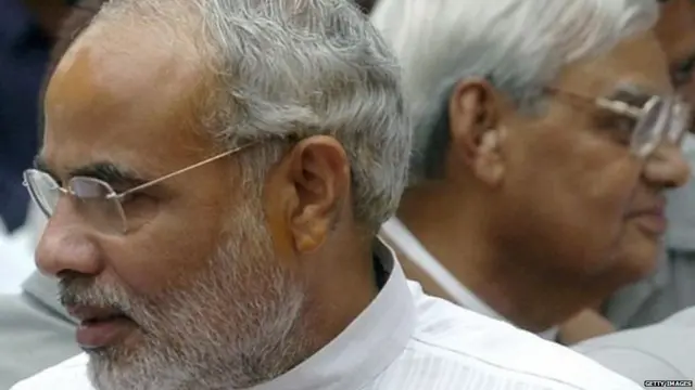 मोदी आणि वाजपेयी