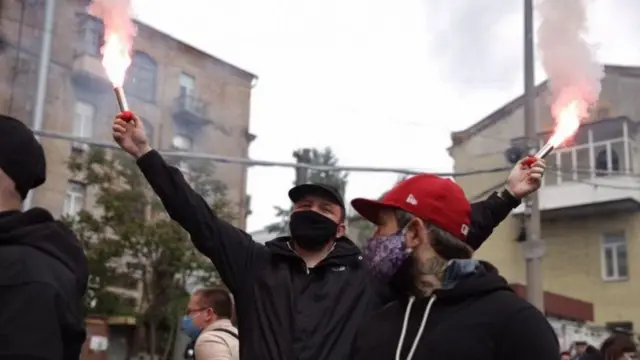 Акція коло офісу Медведчука
